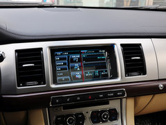 捷豹XF 2014款 2.0T Style Club限量版