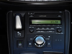 雷克萨斯CT 2014款 200h 1.8L CVT 精英版（双色）