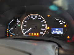 雷克萨斯CT 2014款 200h 1.8L CVT 舒适版（单色）