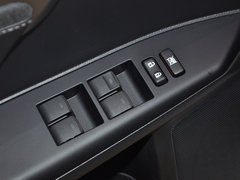 雷克萨斯CT 2014款 200h 1.8L CVT 舒适版（单色）