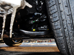 雷克萨斯CT 2014款 200h 1.8L CVT 舒适版（双色）