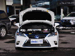 雷克萨斯CT 2014款 200h 1.8L CVT 舒适版（双色）