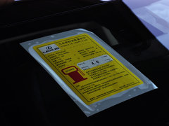 雷克萨斯CT 2014款 200h 1.8L CVT 舒适版（双色）