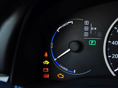 雷克萨斯CT 2014款 200h 1.8L CVT 舒适版（双色）