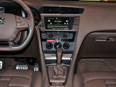 DS 5LS 2014款 1.6T 自动 尊享版 THP200