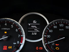 速翼特 2014款 1.6L 手动 两驱豪华版