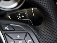 奔驰E级 2014款 改款E300L 3.0L 自动 运动豪华型