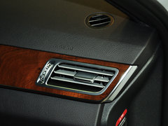 奔驰E级 2014款 E260L 1.8T 自动 豪华型