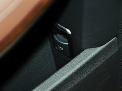 奔驰E级 2014款 E260L 1.8T 自动 豪华型