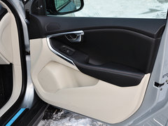沃尔沃V40 2014款 Cross Country 2.0T T5 AWD 智雅版