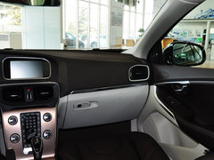 沃尔沃V40 2014款 Cross Country 2.0T T5 AWD 智尊版