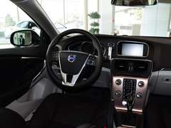 沃尔沃V40 2014款 Cross Country 2.0T T5 AWD 智尊版
