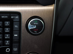 沃尔沃V40 2014款 Cross Country 2.0T T5 AWD 智尊版