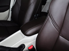 沃尔沃V40 2014款 Cross Country 2.0T T5 AWD 智尊版