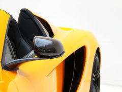 迈凯伦12C 2013款 3.8T DCT SPIDER 50周年纪念版