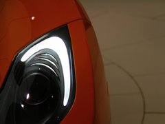 迈凯伦12C 2013款 3.8T DCT SPIDER 50周年纪念版