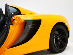 迈凯伦12C 2013款 3.8T DCT SPIDER 50周年纪念版