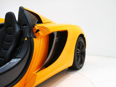 迈凯伦12C 2013款 3.8T DCT SPIDER 50周年纪念版