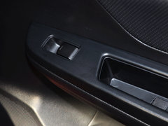 斯巴鲁XV 2014款 2.0i CVT 舒适版 5座