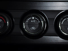 斯巴鲁XV 2014款 2.0i CVT 精英版 5座