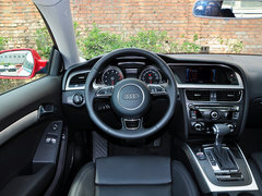 奥迪A5 2014款 45TFSI 2.0T CVT Coupe 风尚版