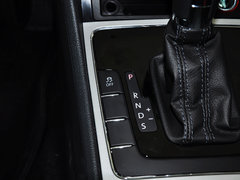 帕萨特 2014款 1.8TSI DSG 尊荣版