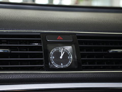 帕萨特 2014款 1.8TSI DSG 尊荣版