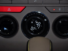 DS 5LS 2014款 1.8L 自动 雅致版 VTi140