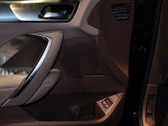 DS 5LS 2014款 1.8L 自动 舒适版 VTi140