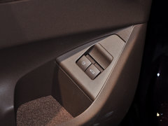 DS 5LS 2014款 1.8L 自动 舒适版 VTi140