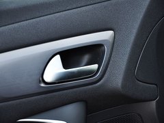 DS 5LS 2014款 1.8L 自动 舒适版 VTi140