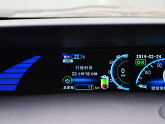 比亚迪e6 2014款 先行者 尊贵版 5座