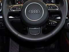 奥迪A3(进口) 2014款 40TFSI 1.8T DCT Limousine舒适型