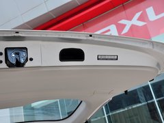 上汽大通MAXUS G10 2014款 2.0T 手动 精英版 7座