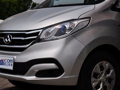 上汽大通MAXUS G10 2014款 2.0T 手动 精英版 7座