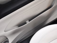 上汽大通MAXUS G10 2014款 2.0T 手动 精英版 7座
