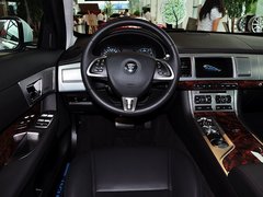 捷豹XF 2015款 2.0T 自动 Sportbrake 豪华版