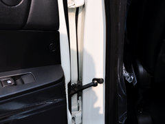 爱腾 2014款 2.3L 自动 四驱 豪华汽油版 5座