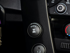 爱腾 2014款 2.3L 自动 四驱 豪华汽油版 5座
