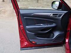 长安CS75 2014款 2.0L 手动 领先型 5座