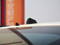 爱腾 2014款 2.0T 自动 两驱 精英柴油版 5座