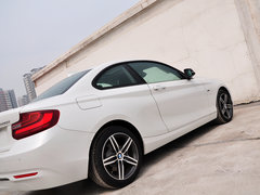 宝马2系（进口） 2014款 220i 2.0T 运动设计套装