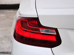 宝马2系（进口） 2014款 220i 2.0T 运动设计套装