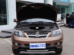 比亚迪S6 2014款 2.0L 手动 精英型 5座