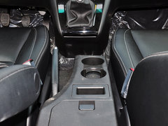 比亚迪S6 2014款 2.0L 手动 尊贵型 5座
