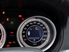 奔腾B90 2014款 2.0T 自动 豪华型