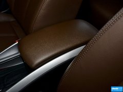 奔腾B90 2014款 1.8T 自动 豪华型