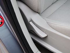 奔腾B90 2014款 1.8T 自动 舒适型