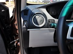 大7 SUV 2014款 2.2T 自动 四驱智尊型 5座