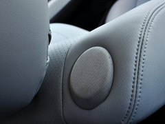 大7 SUV 2014款 2.2T 自动 四驱旗舰型 5座